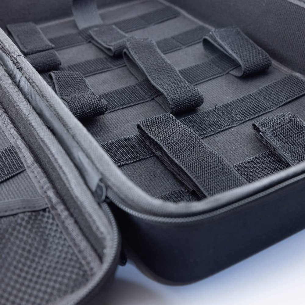 TX-1017X-C2-extra-large-zippered-storage-case-g03.jpg